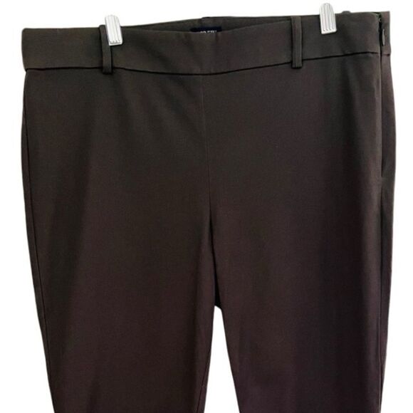 J Crew Winnie Pant, flat front, side zipper size 12. - Picture 2 of 5